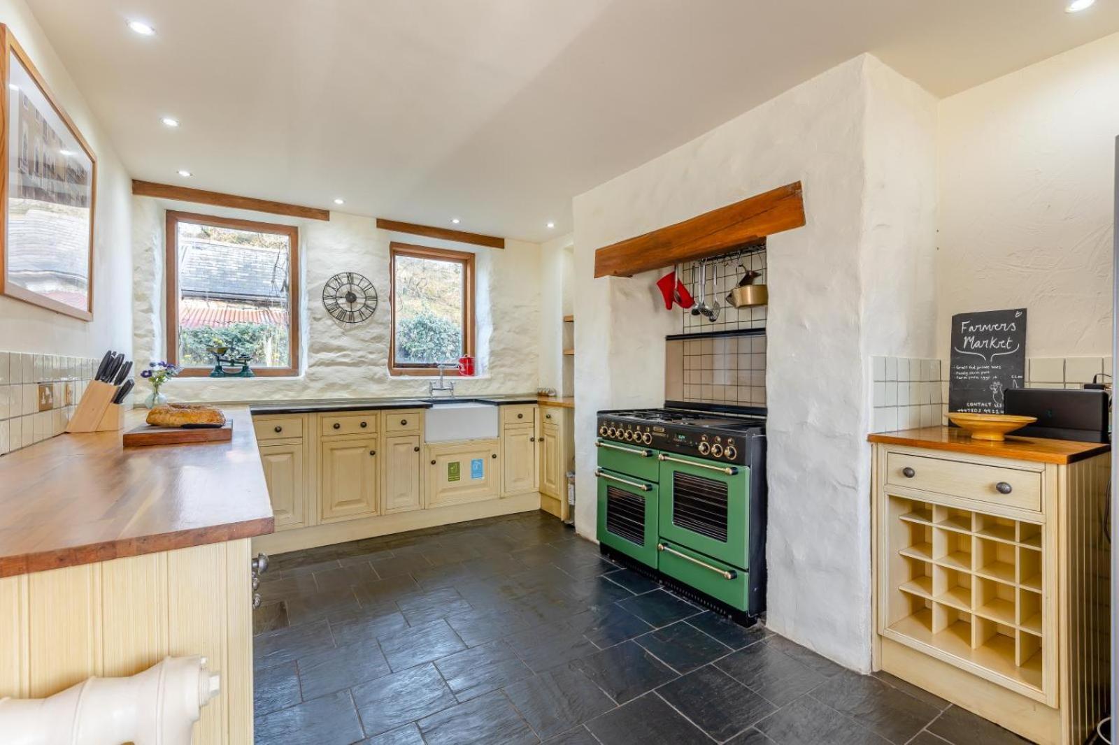 Holiday home Pandy - Panoramic Mountain Views Within Snowdonia's National Park - 4x4 Recommended Dolgellau