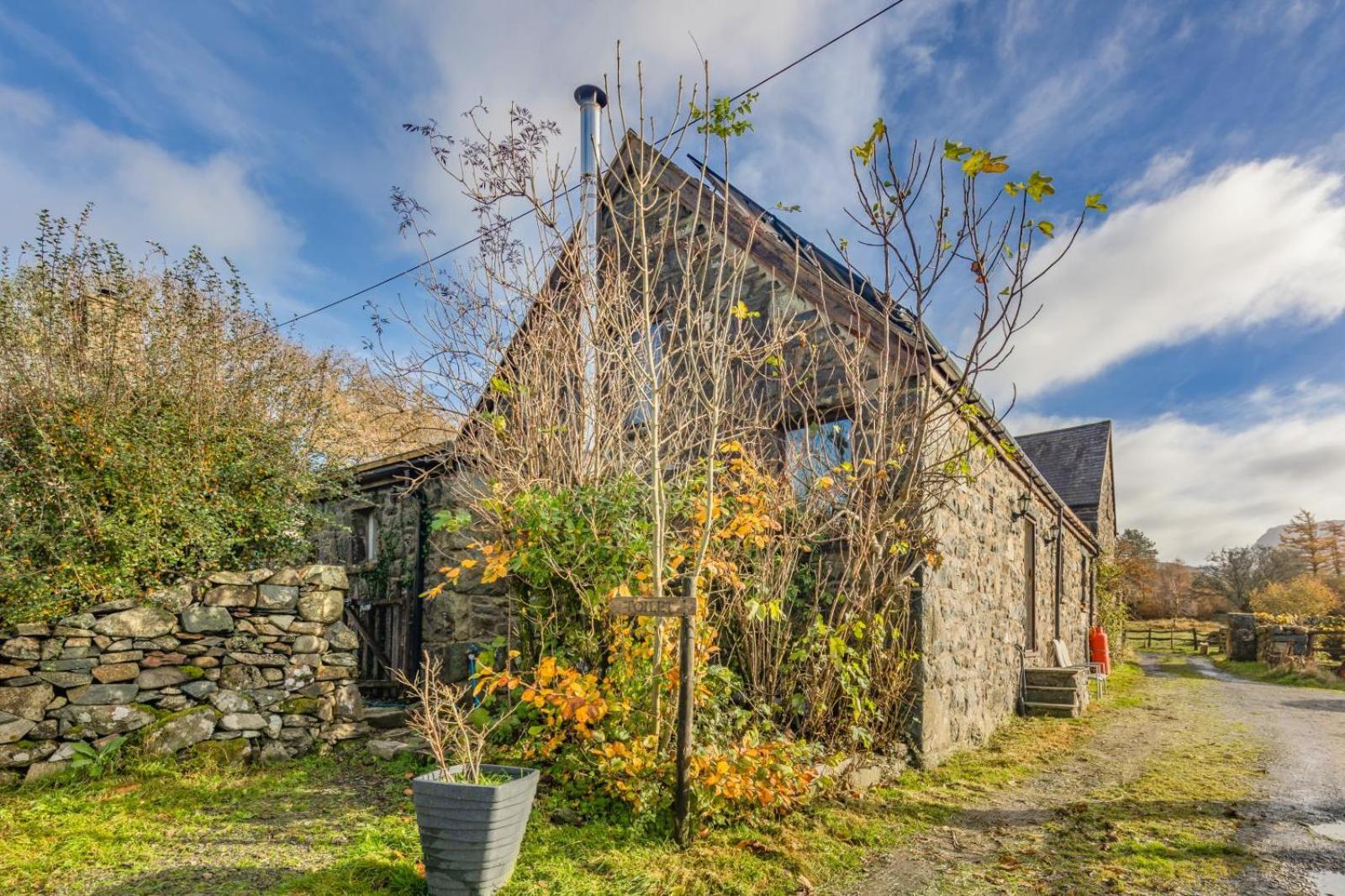 Holiday home Pandy - Panoramic Mountain Views Within Snowdonia's National Park - 4x4 Recommended